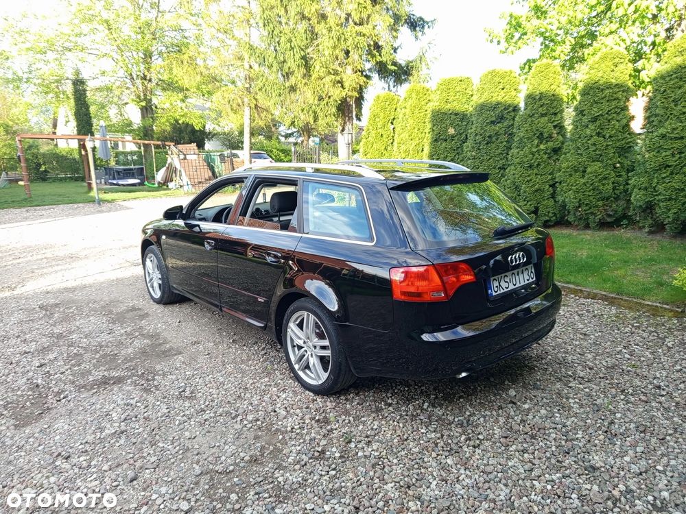 Audi A4 Avant 2.0 TDI DPF Quattro - 14