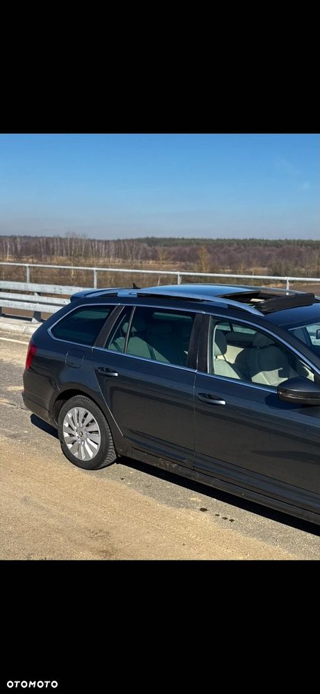 Skoda Octavia 2.0 TDI 4x4 Edition DSG - 3