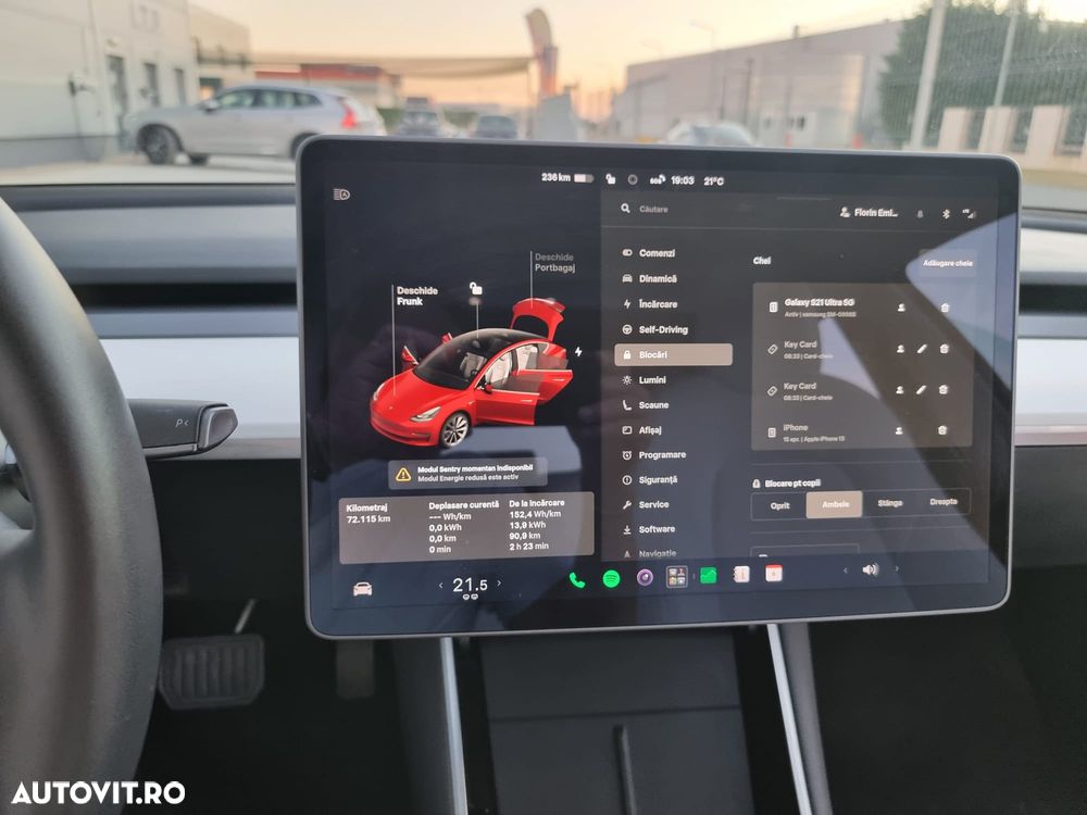 Tesla Model 3 - 33