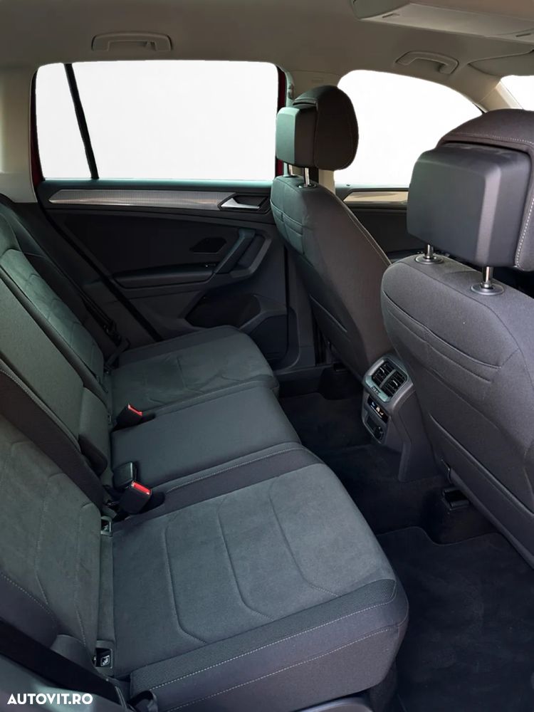 Volkswagen Tiguan 2.0 TDI SCR 4MOTION DSG Elegance - 12