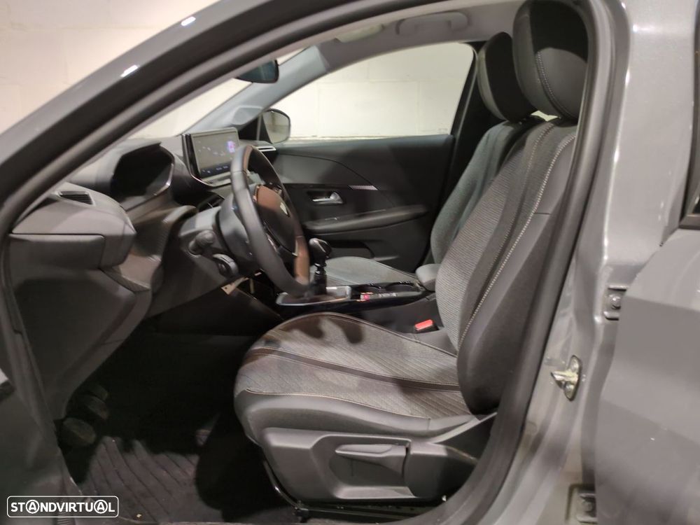 Peugeot 208 1.2 PureTech Allure - 8