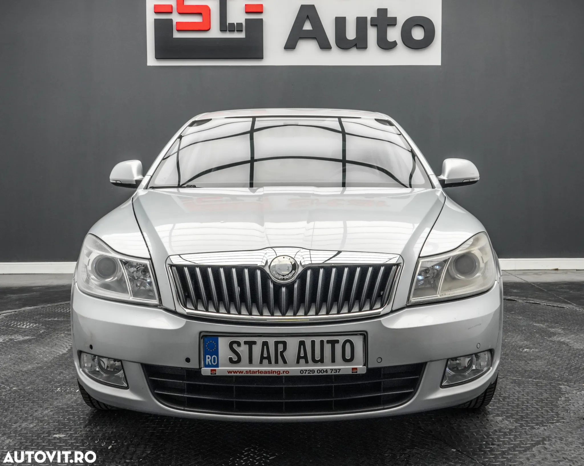 Skoda Octavia 1.4 TSI Bussiness - 2