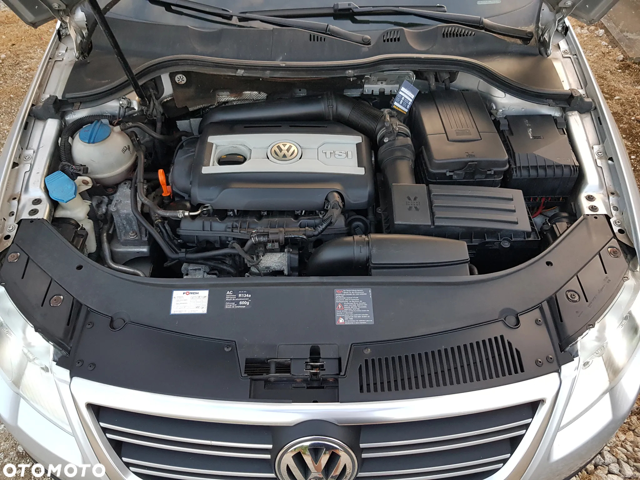 Volkswagen Passat Variant 1.8 TSI Automatik R-Line Edition - 12