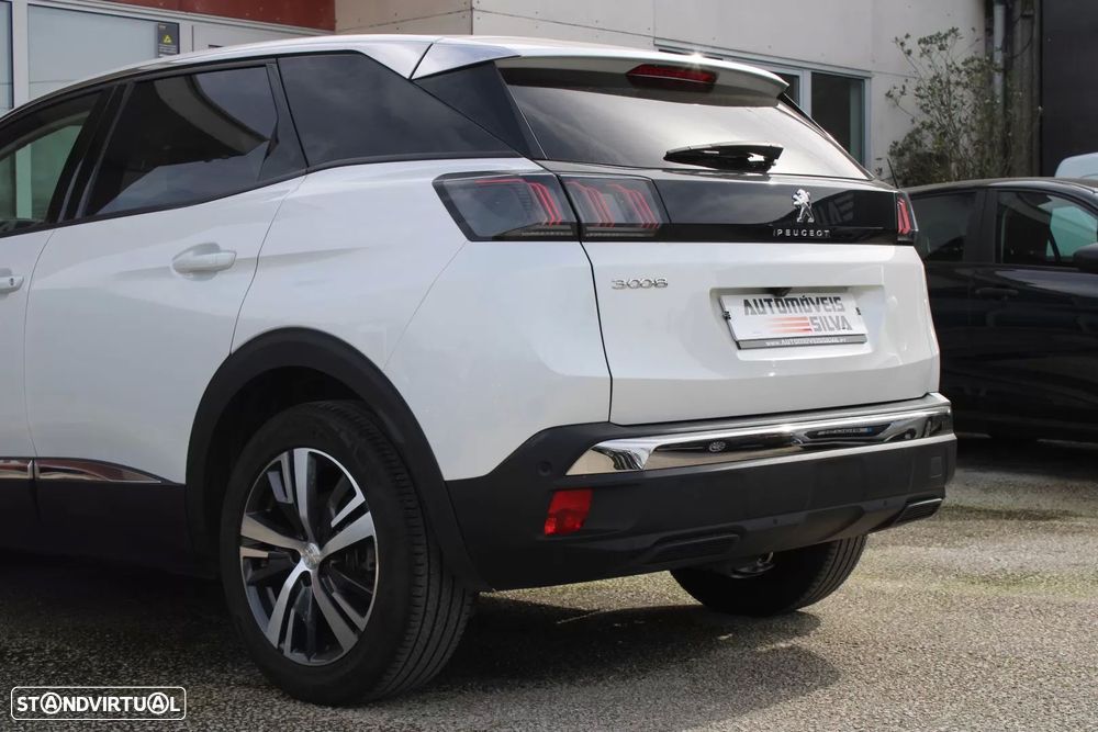 Peugeot 3008 1.5 BlueHDi Allure EAT8 - 12