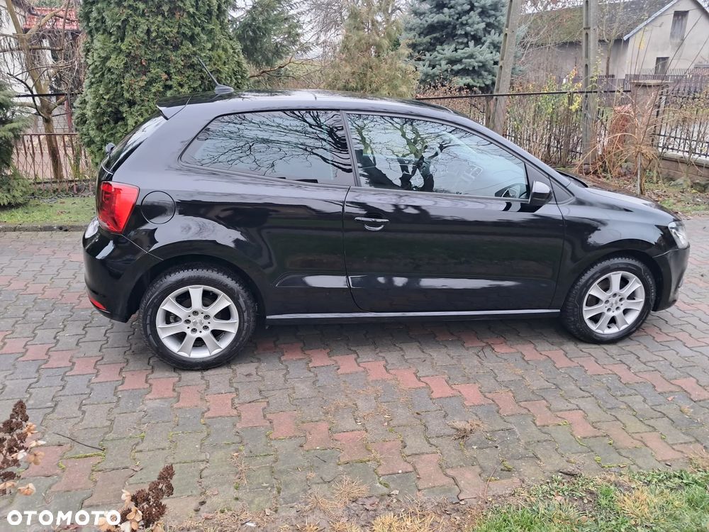 Volkswagen Polo 1.2 TSI Blue Motion Technology beats - 13