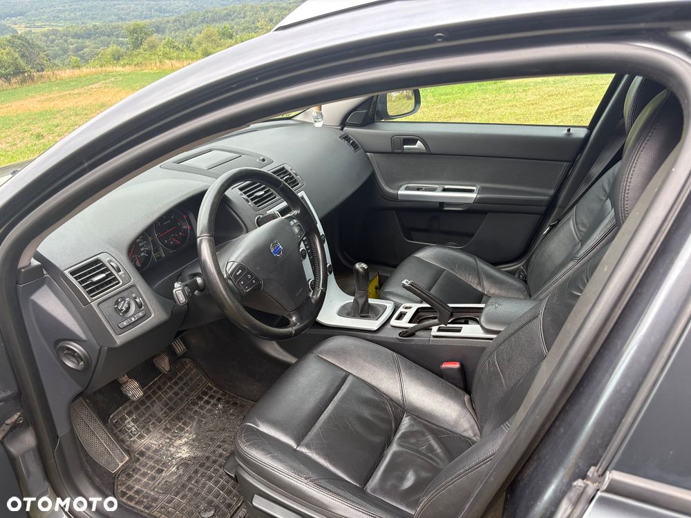 Volvo V50 D2 Summum - 8