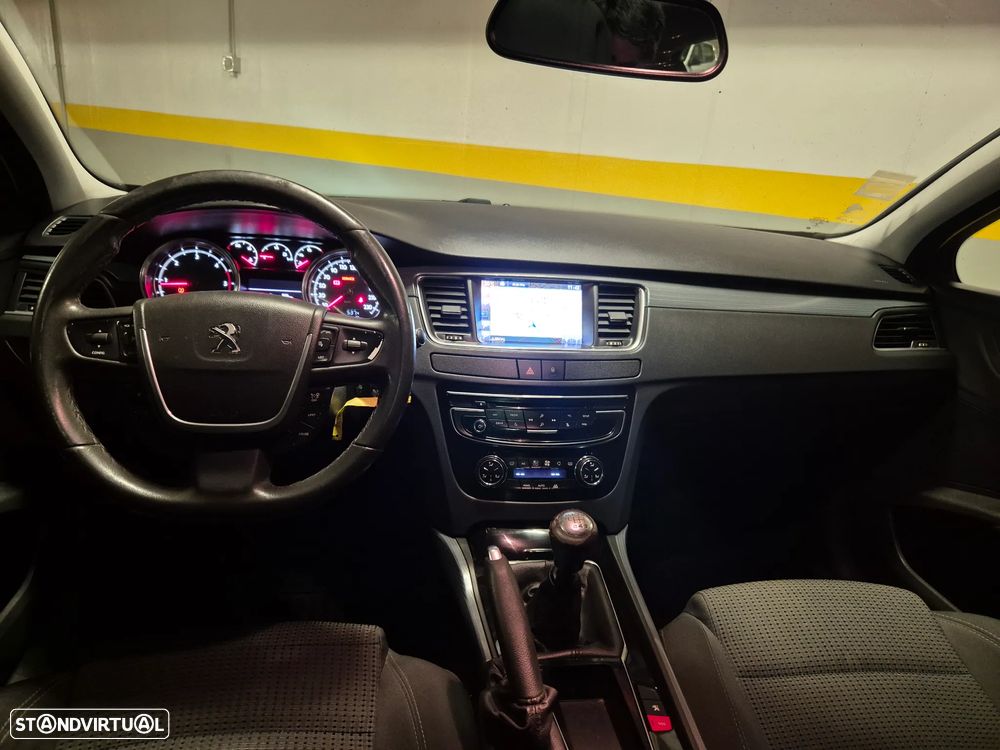 Peugeot 508 SW BlueHDi 120 Stop&Start Active - 25