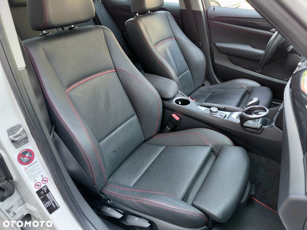 BMW X1 xDrive25d xLine - 12
