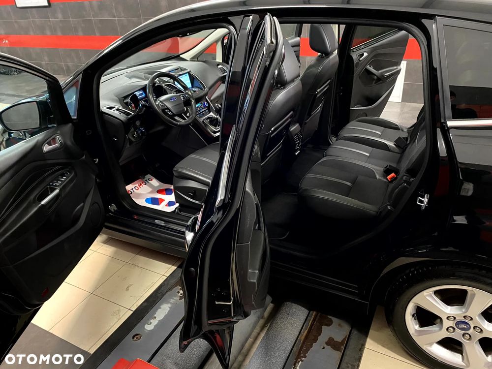 Ford C-MAX 2.0 TDCi Start-Stop-System Titanium - 15