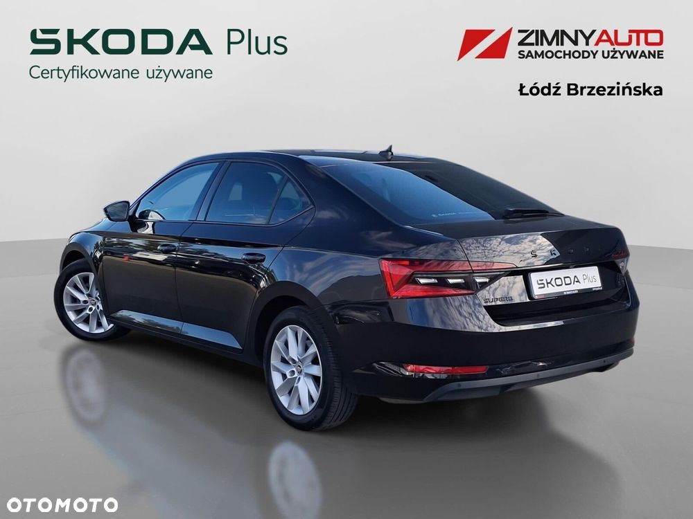 Skoda Superb 2.0 TDI SCR 4x4 Style DSG - 9