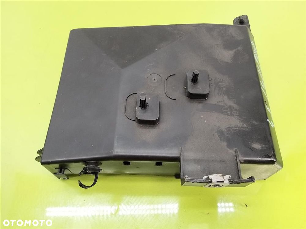 Moduł BSI Sterownik Peugeot 607  2004-2010 BOOT 21676031-5B 281171731B - 2