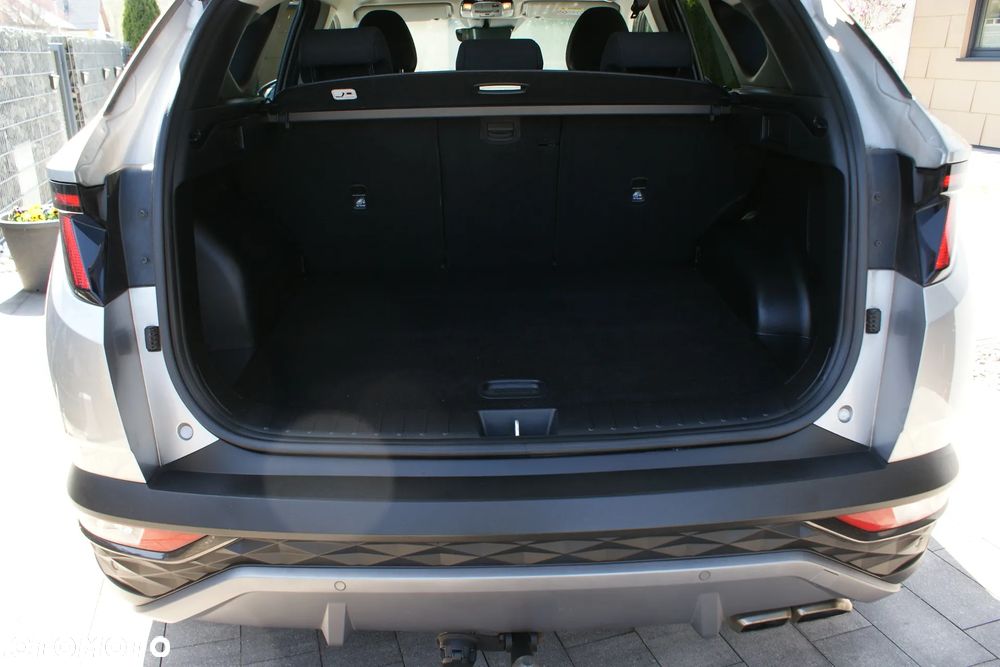 Hyundai Tucson 1.6 CRDi 48V-Hybrid 2WD DCT Prime - 17