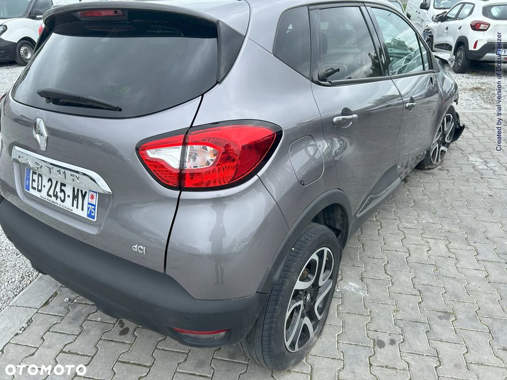 Renault Captur - 15