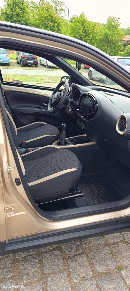 Toyota Aygo X 1.0 VVT-i - 7