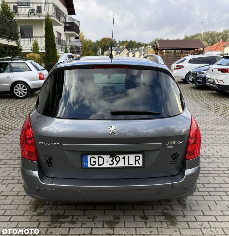 Peugeot 308 - 5