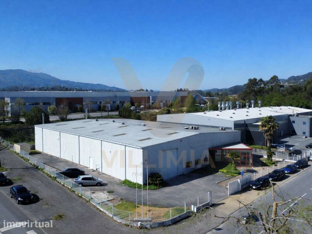 Pavilhão Industrial / Logística / Armazém | Padreiro - Arcos de Val... - Grande imagem: 4/42