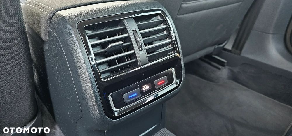 Volkswagen Passat 2.0 TDI BMT Comfortline - 12