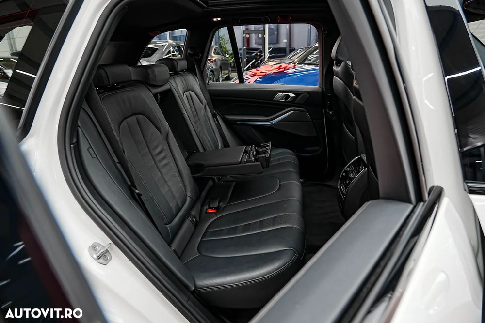 BMW X5 xDrive45e - 13