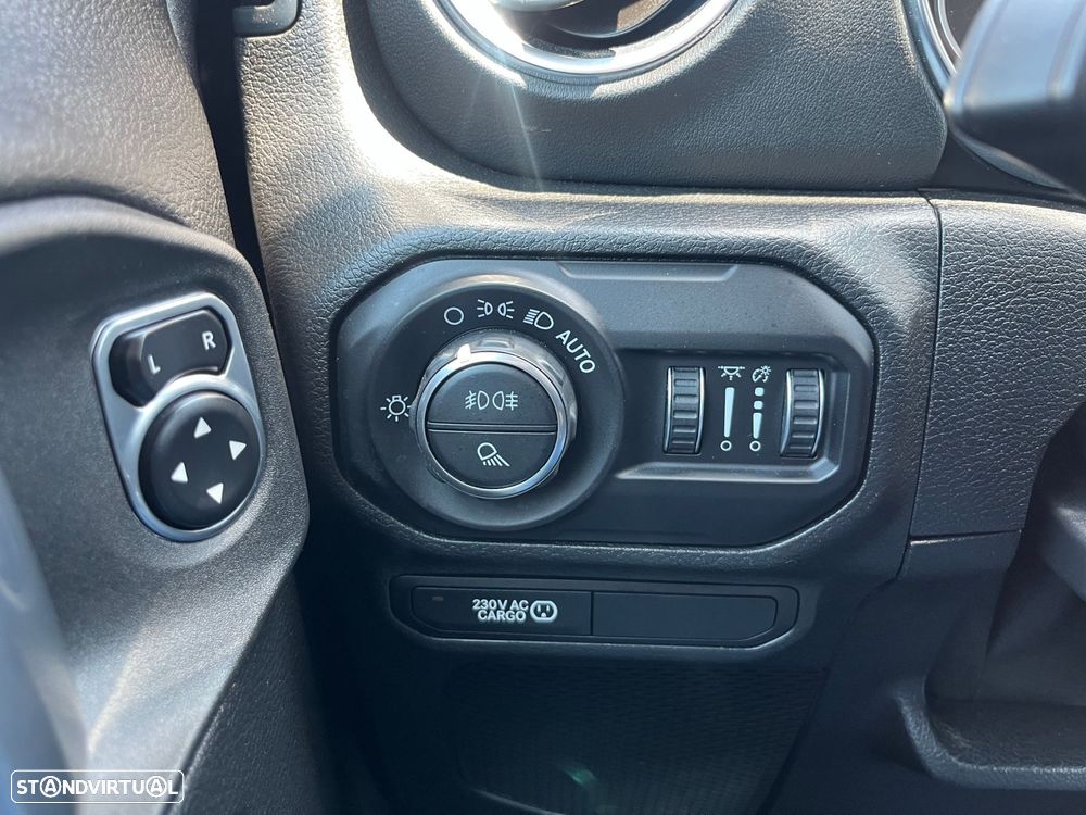 Jeep Gladiator 3.0 CRD Overland AT8 - 14