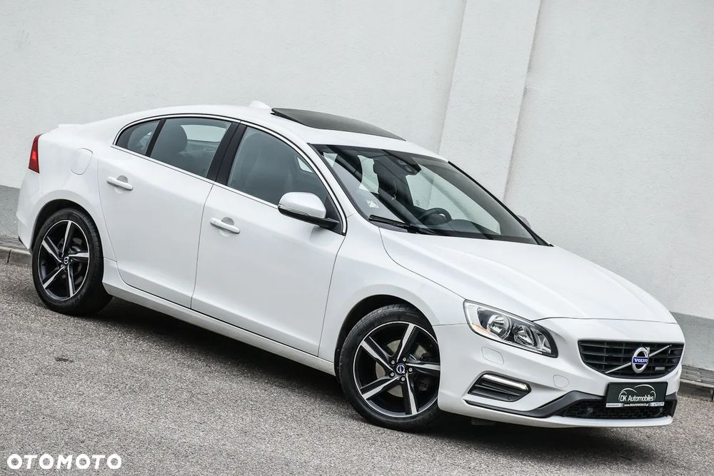 Volvo S60 D4 Drive-E R-Design Summum - 3