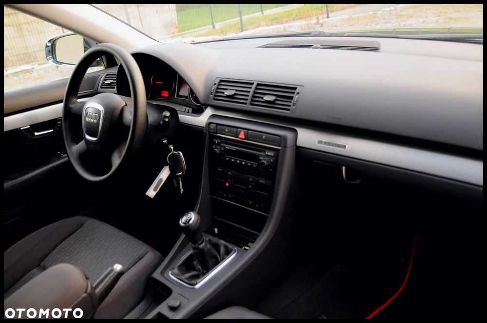 Audi A4 Avant - 28