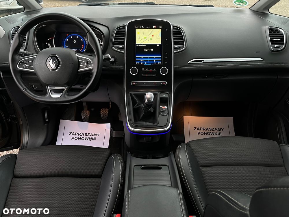 Renault Grand Scenic - 24