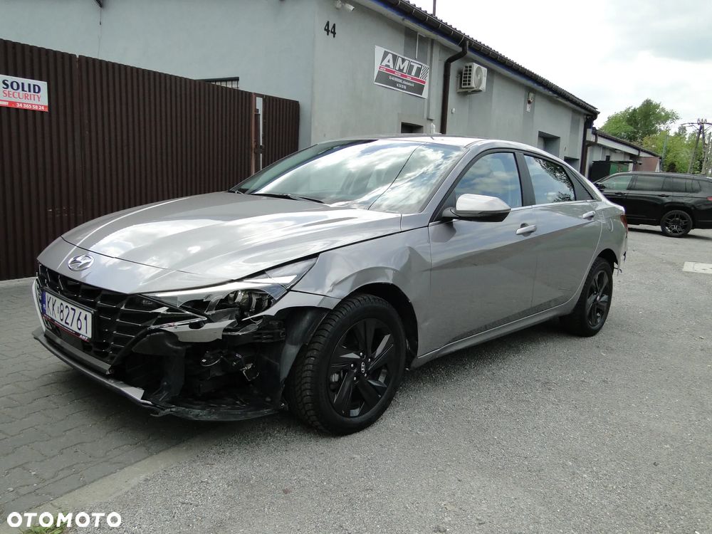 Hyundai Elantra 1.6 Smart - 10