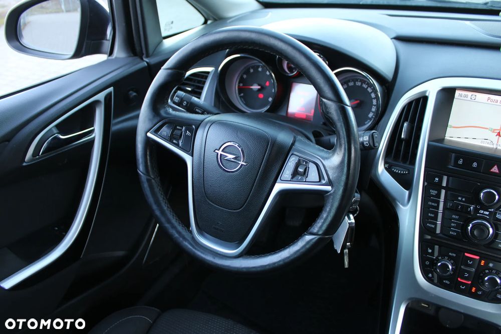 Opel Astra - 16