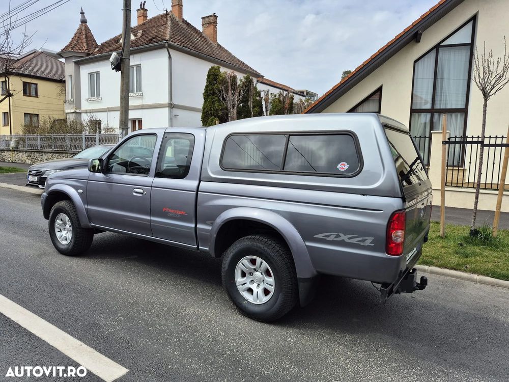 Mazda Seria B XL-Toplands 4x4 - 2