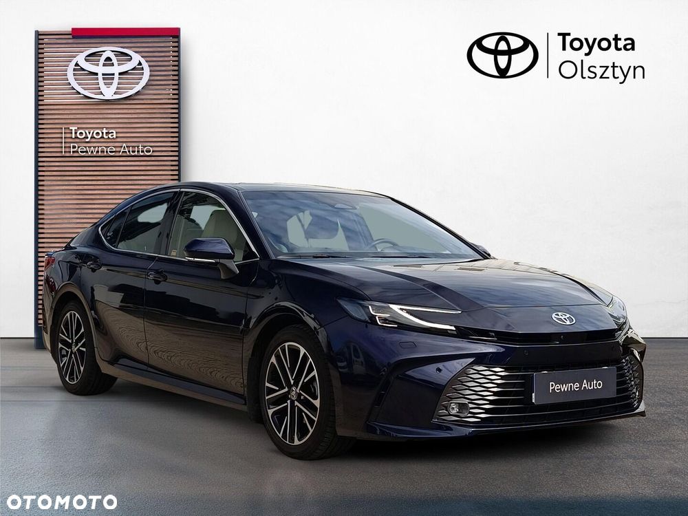Toyota Camry - 7