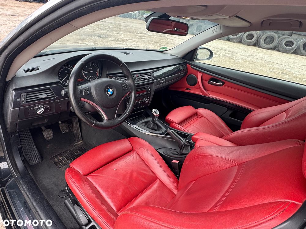 BMW Seria 3 320d - 8