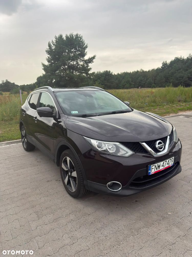Nissan Qashqai 1.2 DIG-T N-Connecta EU6 - 2