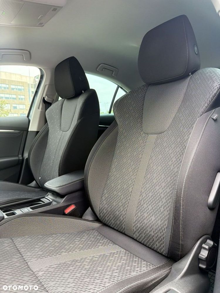 Skoda Octavia 1.5 TSI ACT Style - 11