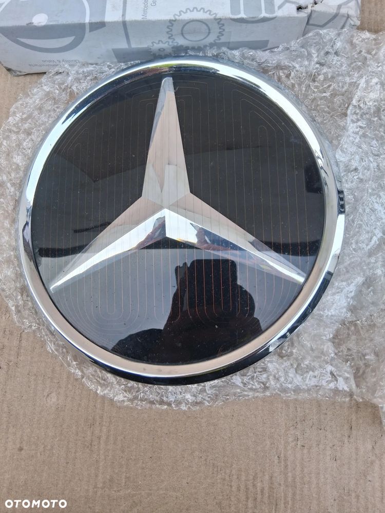 Emblemat Distronic Mercedes - 1