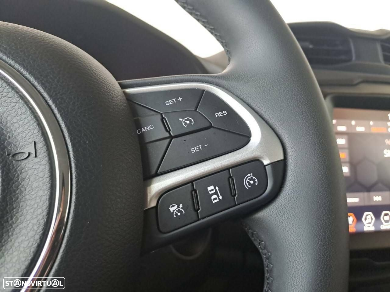 Jeep Renegade 1.5 TG e-Hybrid Limited DCT - 17