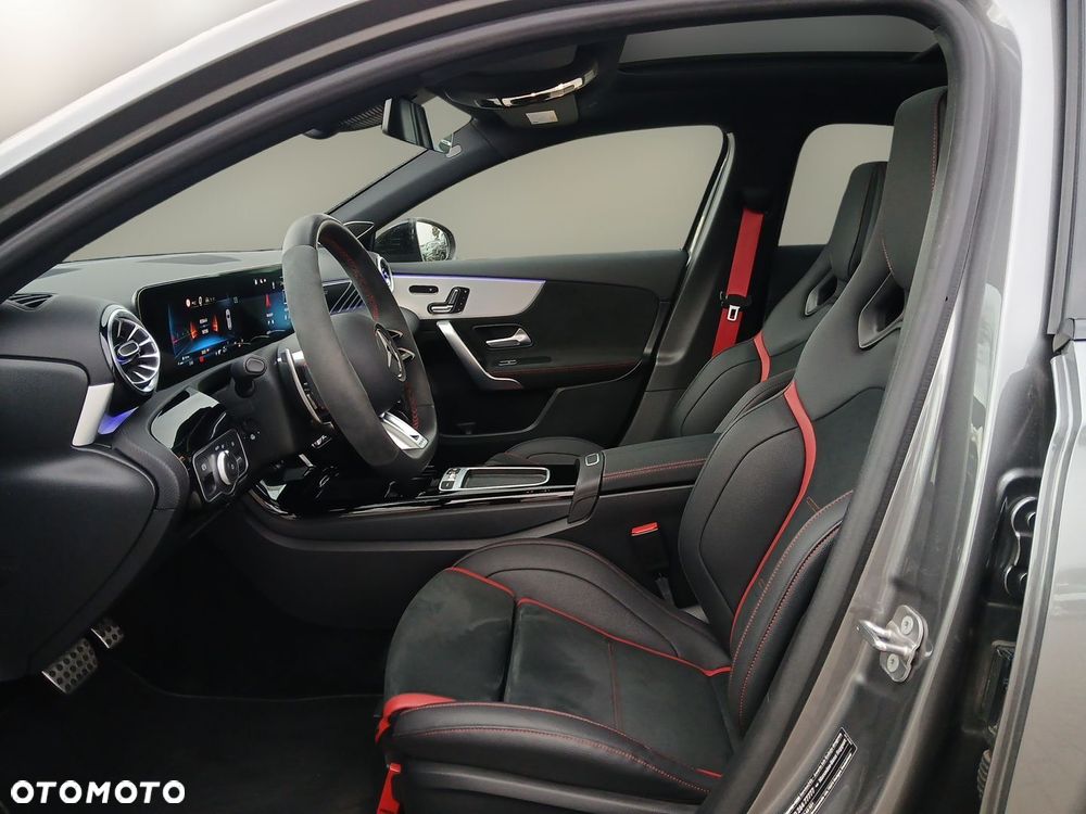 Mercedes-Benz Klasa A 45 S AMG 4-Matic 8G-DCT - 13