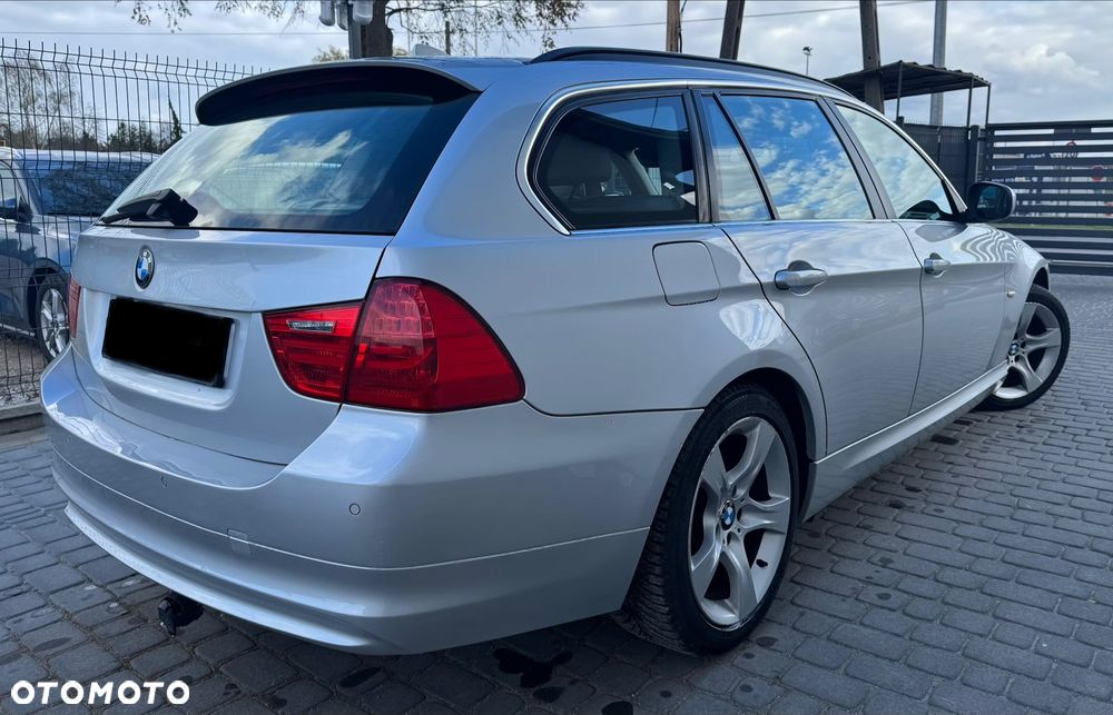 BMW Seria 3 318d DPF Edition Sport - 7