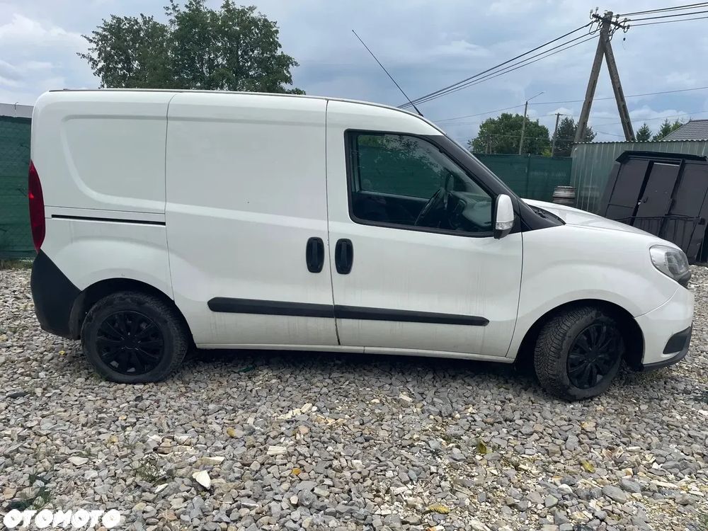 Fiat Doblo - 11