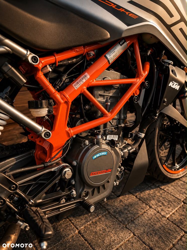 KTM Duke 125 - 6