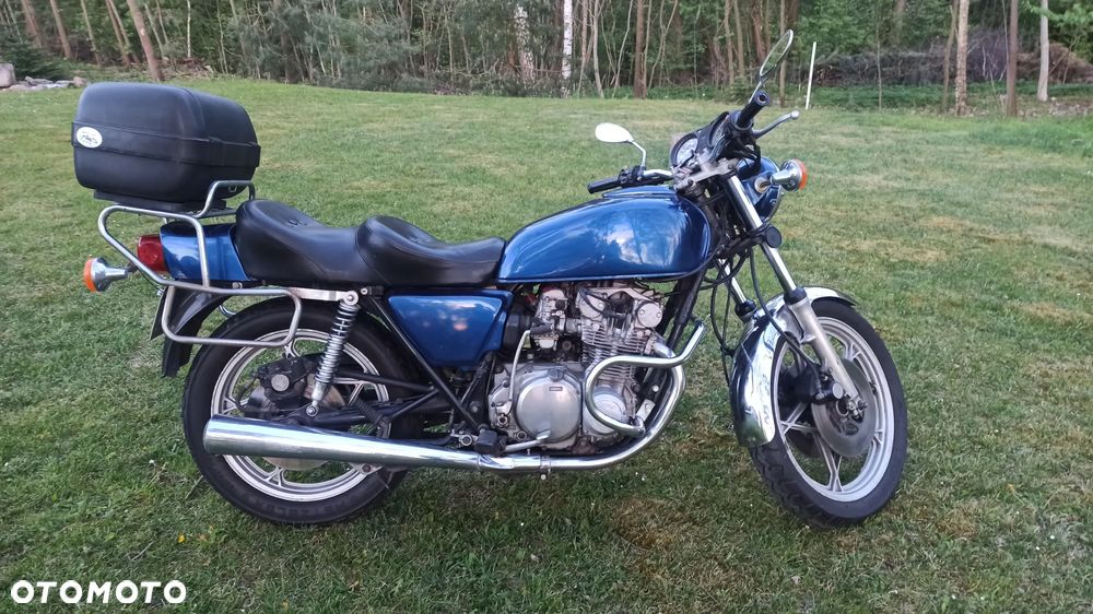 Suzuki GS - 9