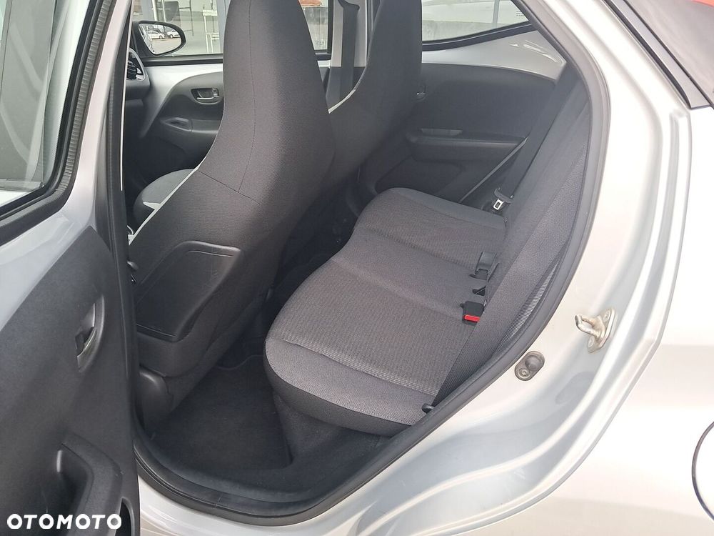 Toyota Aygo - 13