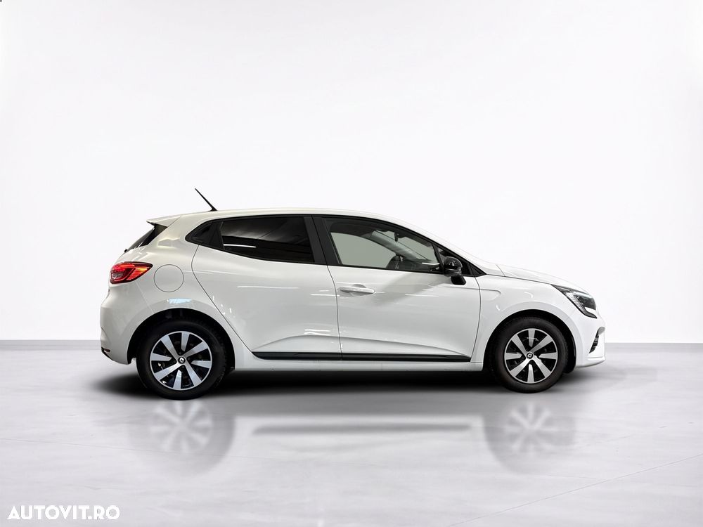 Renault Clio - 7