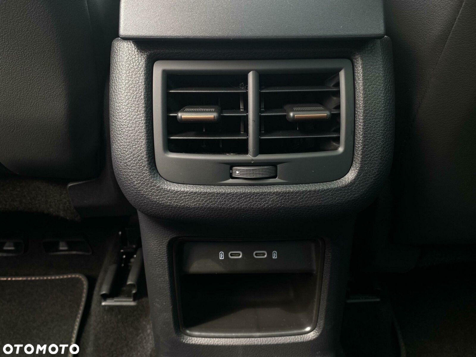 Cupra Ateca 2.0 TSI 4Drive VZ DSG - 16