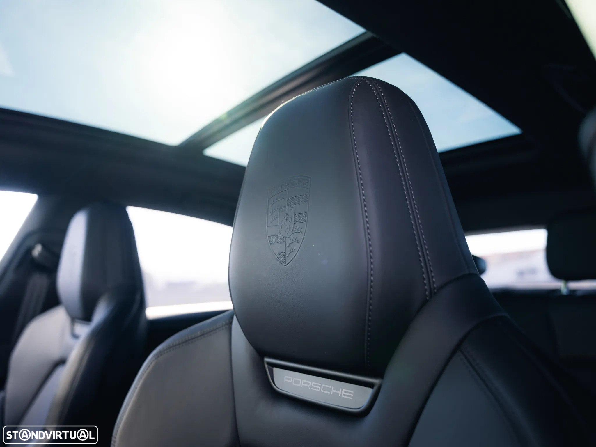 Porsche Macan Electric 4 - 22