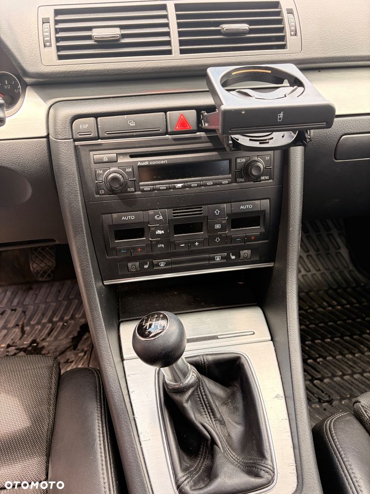 Audi A4 Limousine 2.0 T FSI - 13