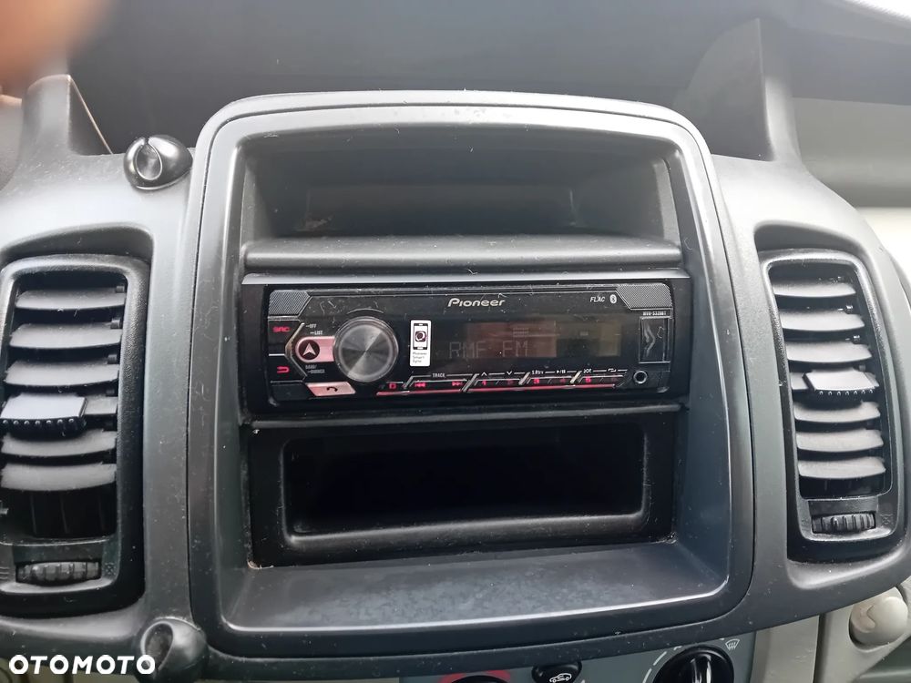 Opel Vivaro - 19