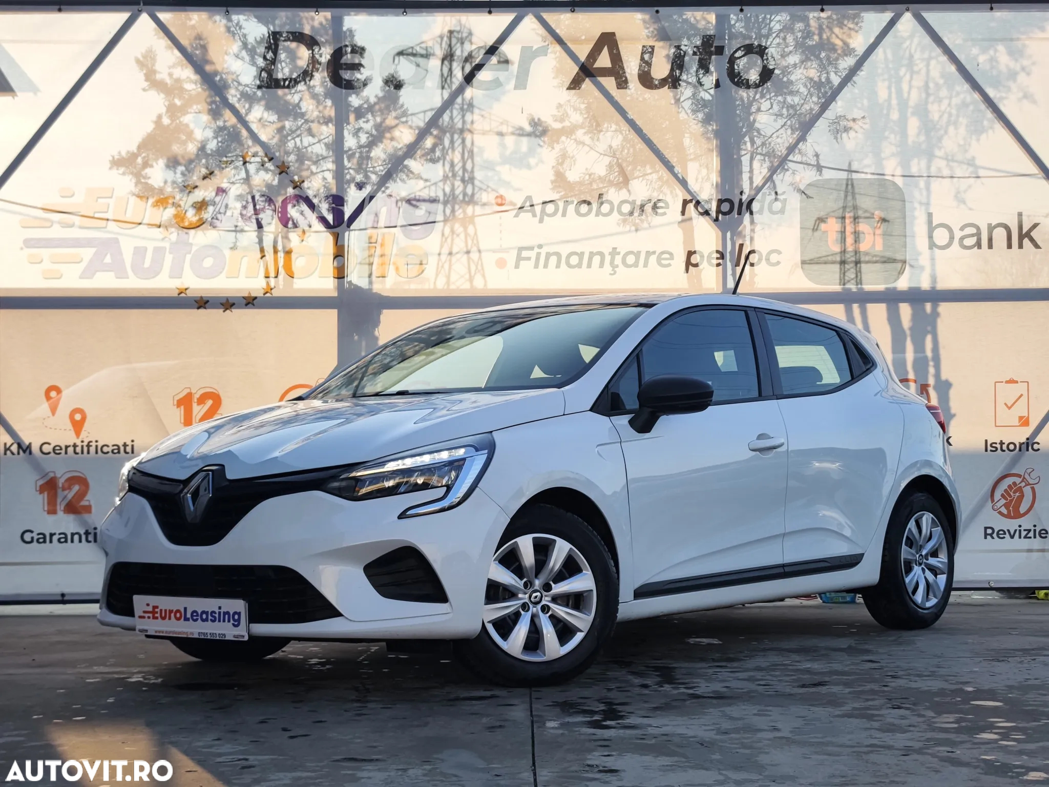 Renault Clio - 2
