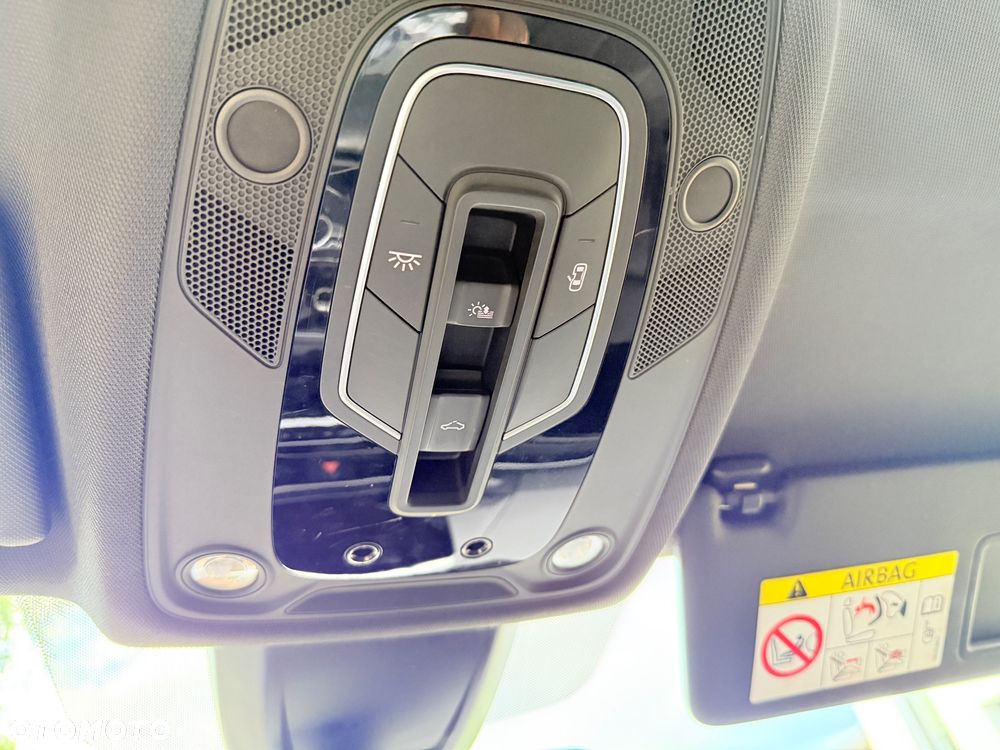 Audi A4 Avant 2.0 TDI - 40