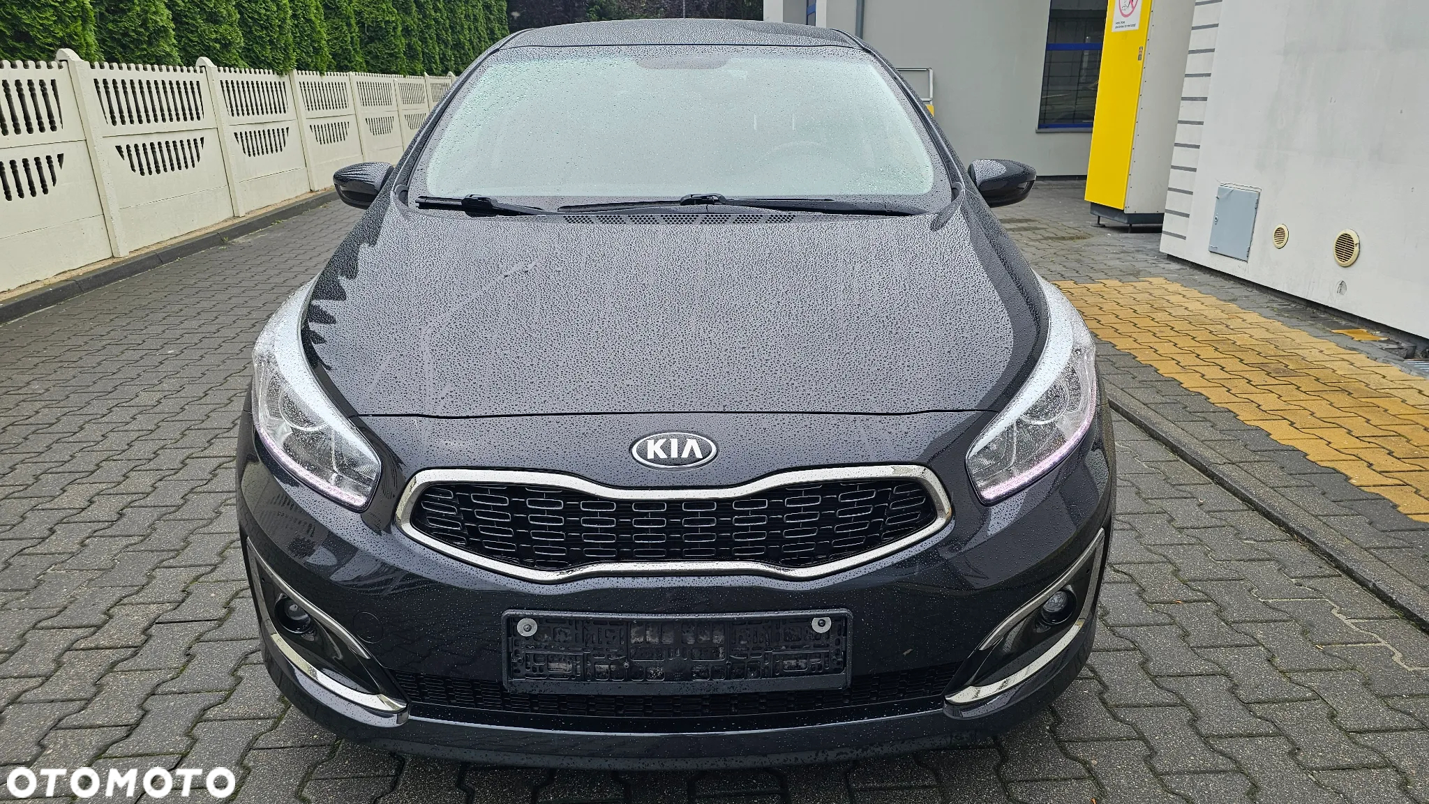 Kia Ceed 1.4 CVVT Dream-Team Edition - 3