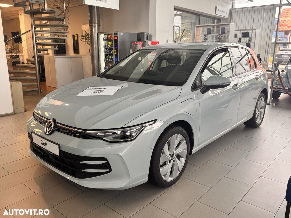 Volkswagen Golf 1.5 TSI eHybrid DSG PHEV Life - 3